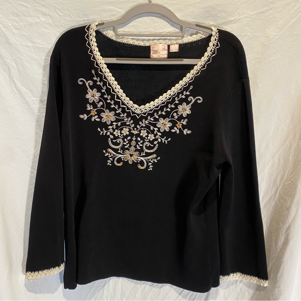 Black Embellished V-Neck Long Sleeve Sweater Lightweight Floral Lace Embroidered